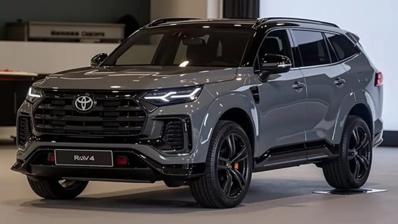 Toyota RAV4 2025 Unveiled: 2.5L Hybrid Engine, 218PS Power, and Premium Features at Just ₹4.99 Lakh!