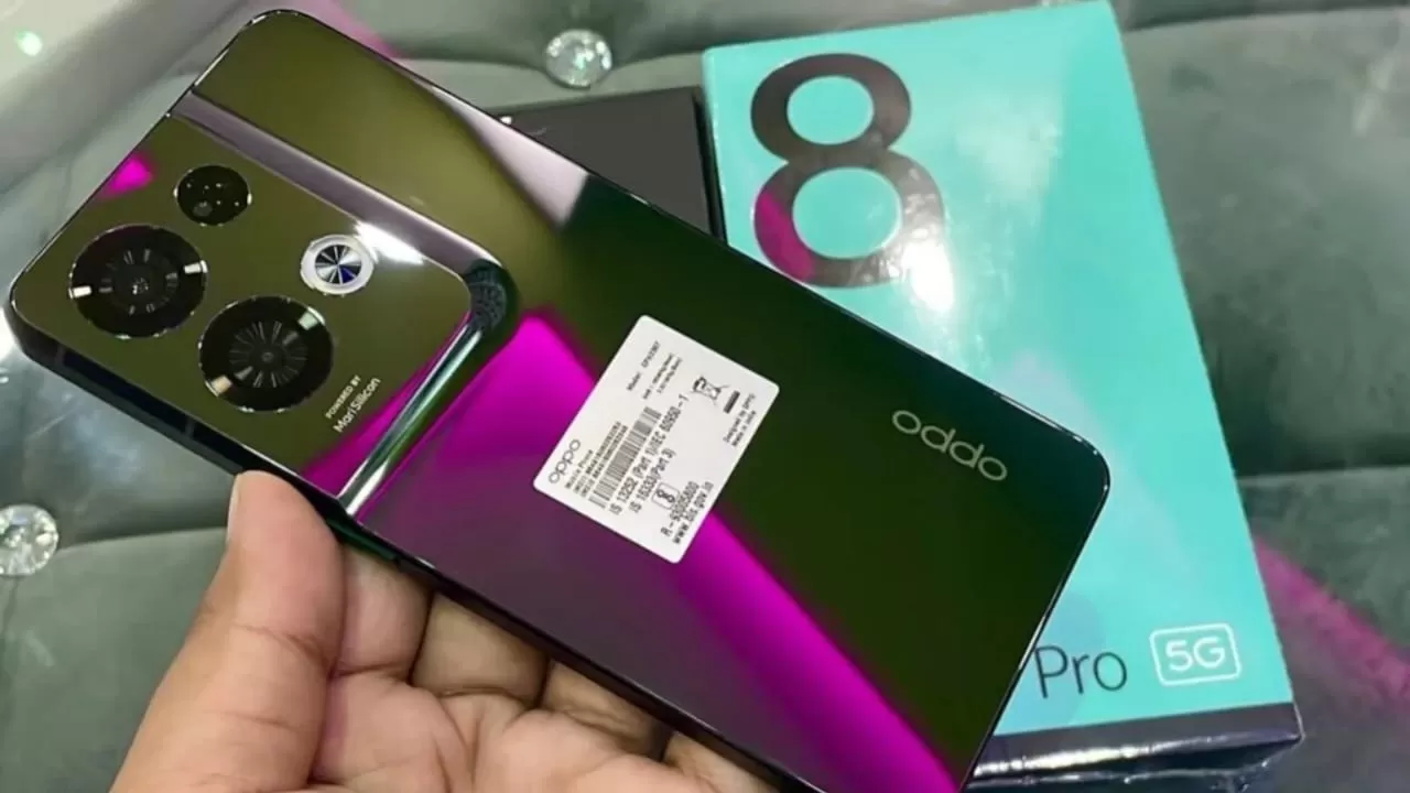 Oppo Reno 8 Pro 5G: Featuring a 108MP AI Camera, 7500mAh Battery, and 80W Fast Charging for an Enhanced 5G Experience!