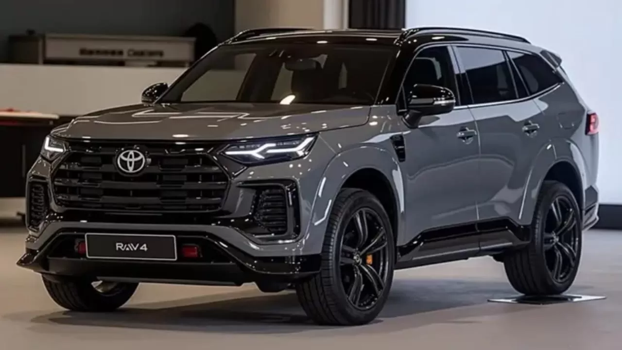 Toyota RAV4 2025 Unveiled: 2.5L Hybrid Engine, 218PS Power, and Premium Features at Just ₹4.99 Lakh!