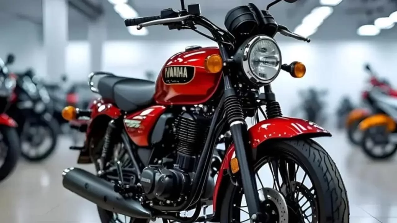 Yamaha RX100 2025 Launch: The Classic Bike is Back with a 250cc Engine and Modern Digital Console for ₹55,000!